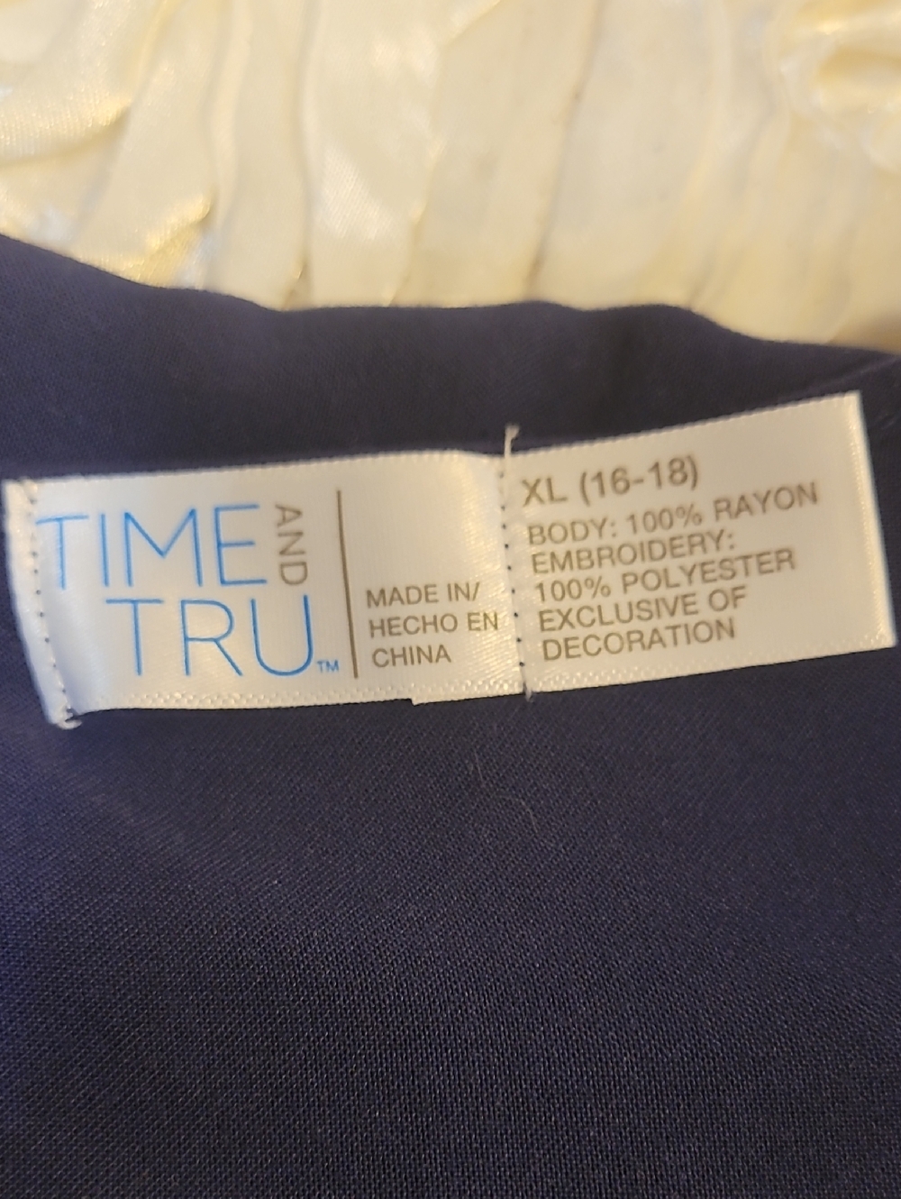 Time And Tru Womens Blouse Top Embroidered - Picture 6 of 14